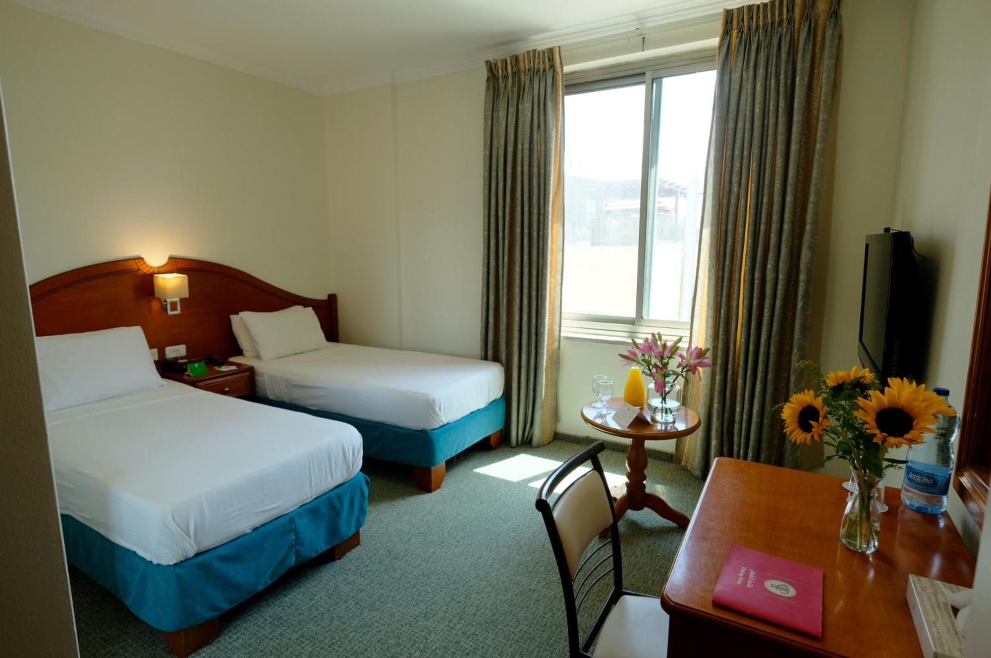 City Inn Palace Hotel Ramallah Exterior photo