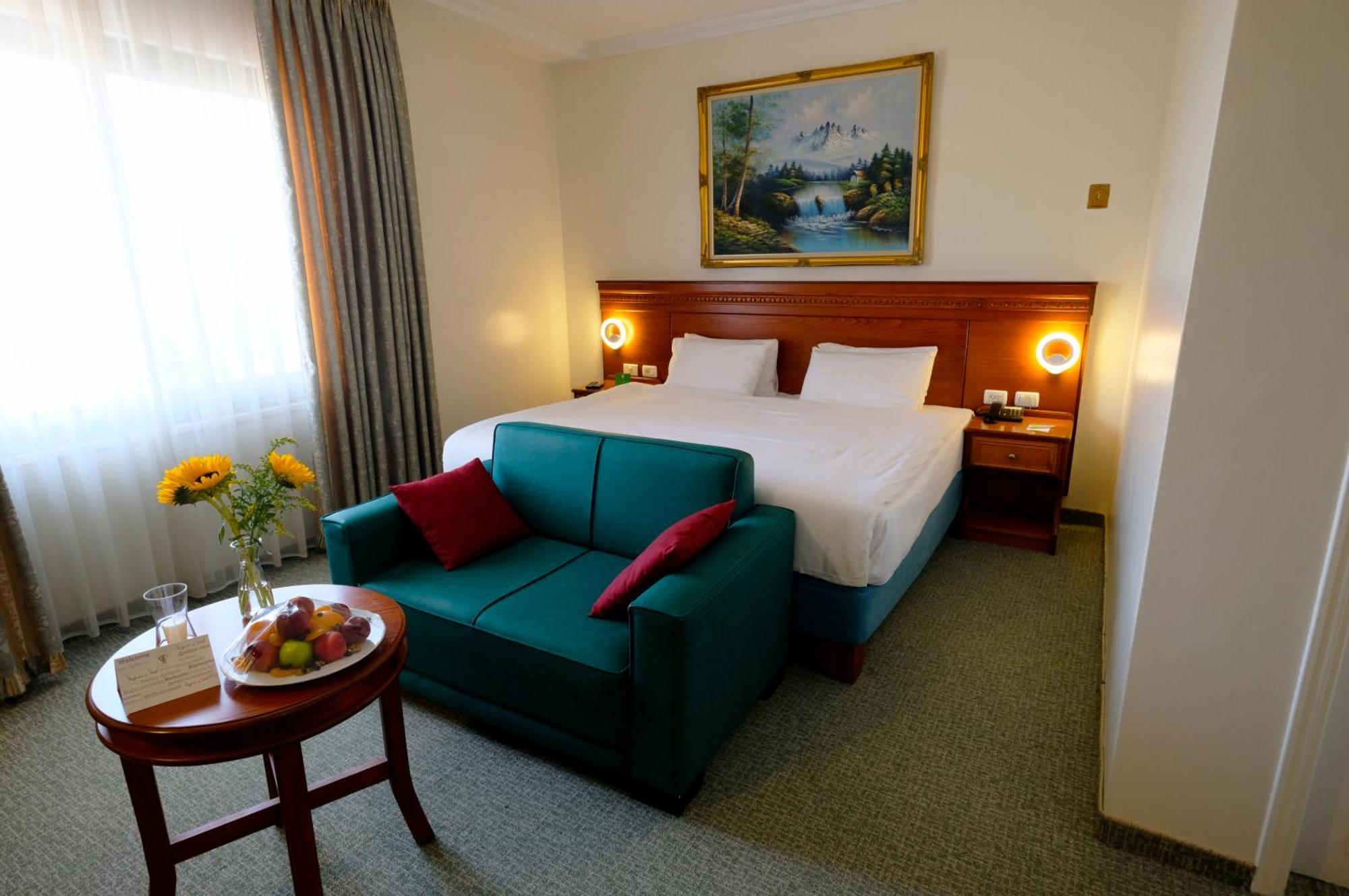 City Inn Palace Hotel Ramallah Exterior photo
